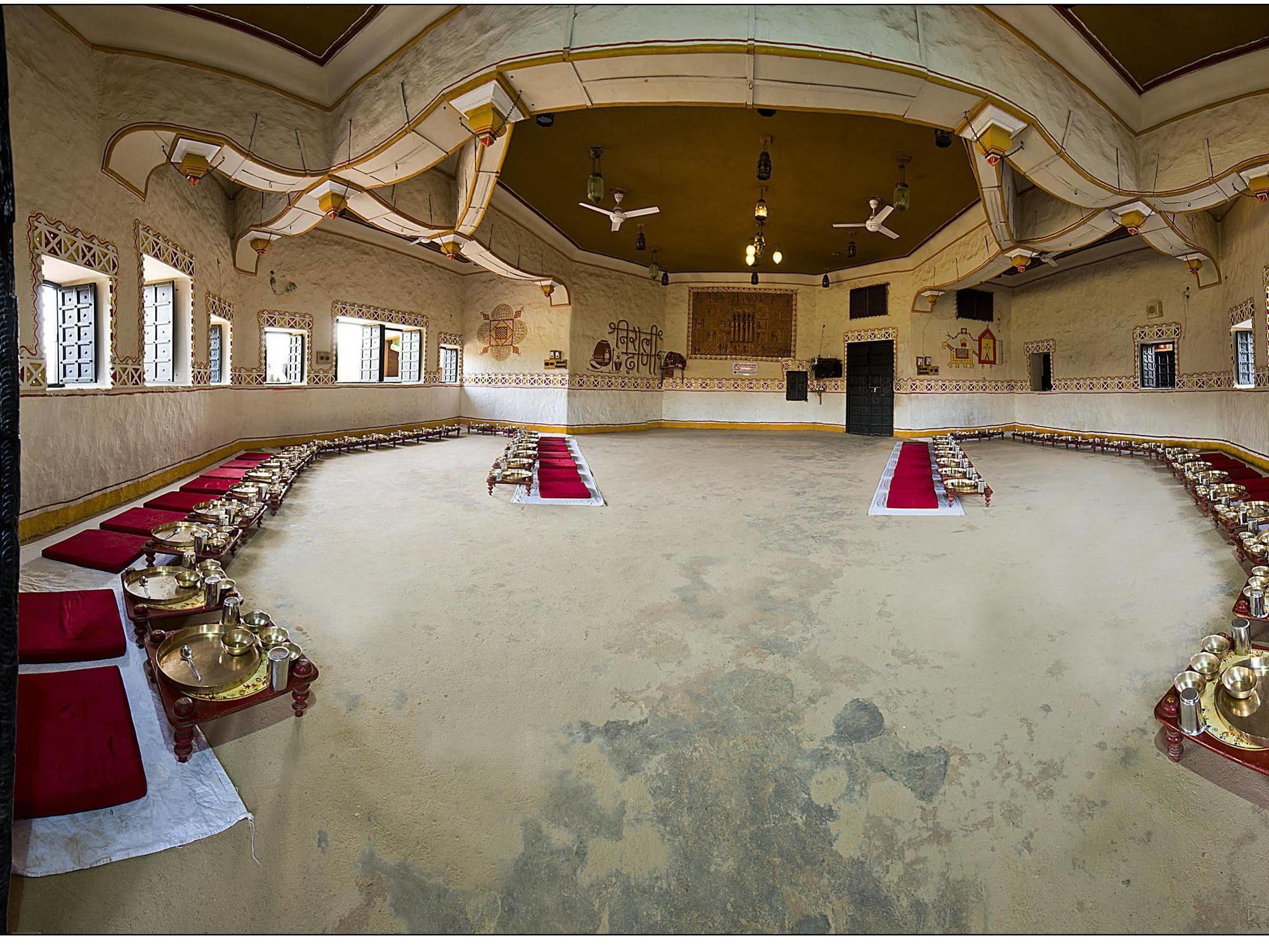 Nirali Dhani Ethnic Heritage Hotel And Resort Джодхпур Экстерьер фото