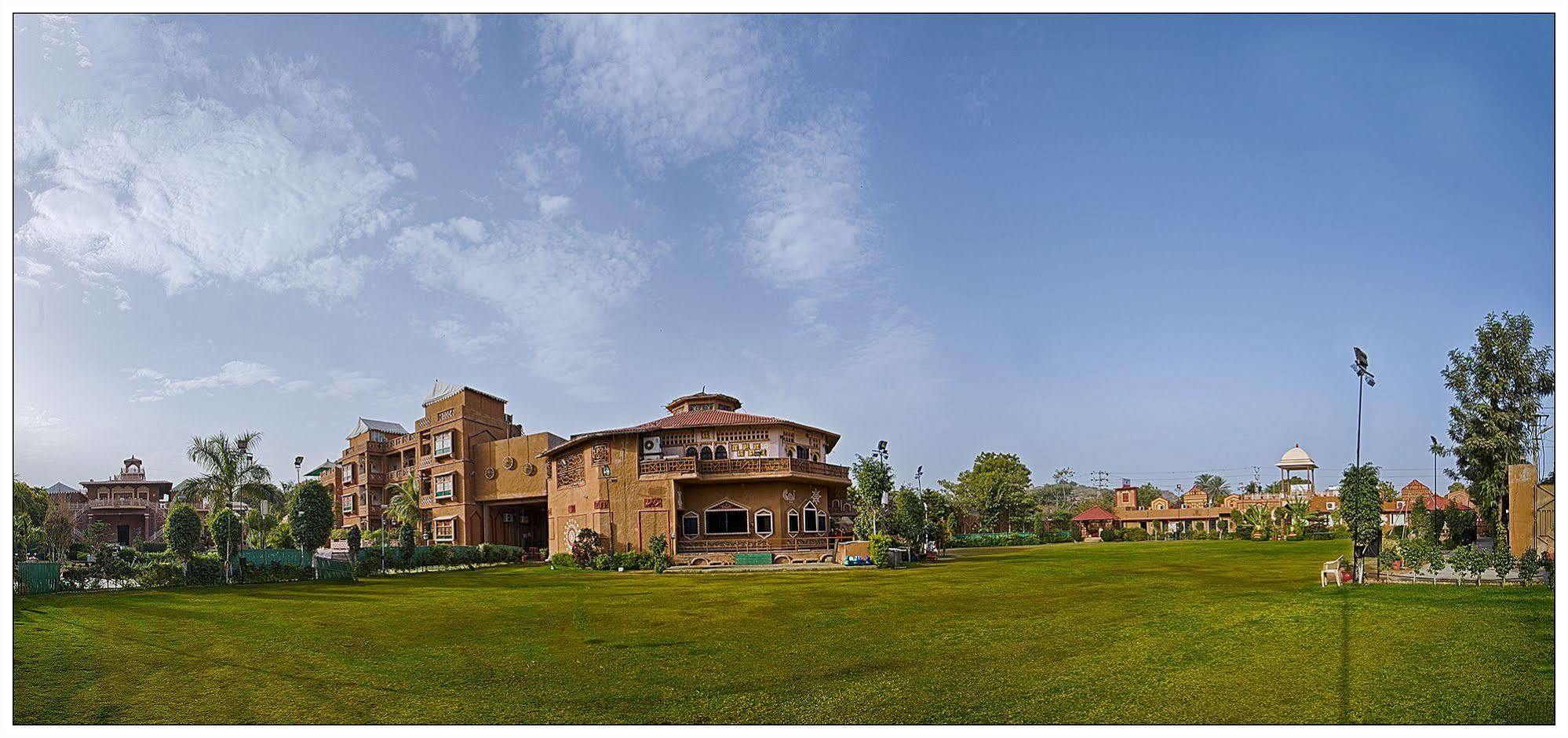 Nirali Dhani Ethnic Heritage Hotel And Resort Джодхпур Экстерьер фото