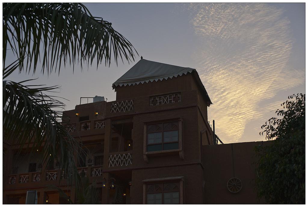 Nirali Dhani Ethnic Heritage Hotel And Resort Джодхпур Экстерьер фото